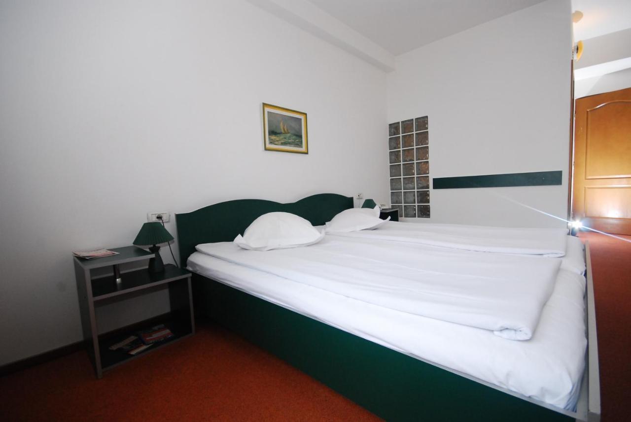 Pension Sofie Brasov Exterior photo